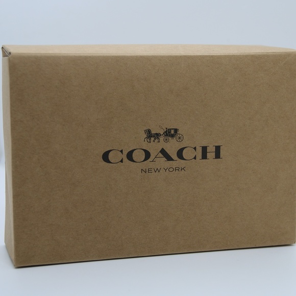 Timeless Coach Stud Earrings - Picture 12 of 12